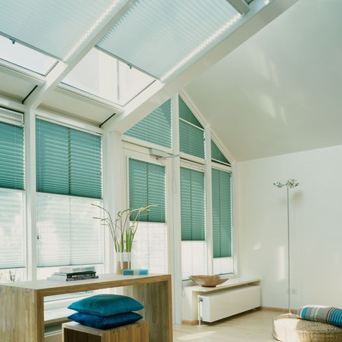 Triangle Fan Top with Blind Under | Pleated Blinds
