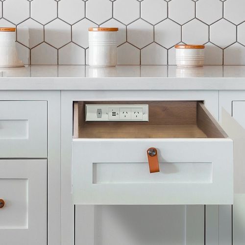 Docking Drawer Trio