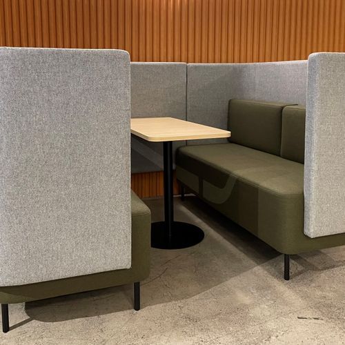 Den Booth
