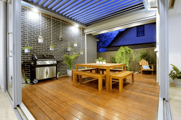 The Louvretec Outdoor Room