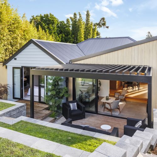 Extended Living Space Louvre Systems