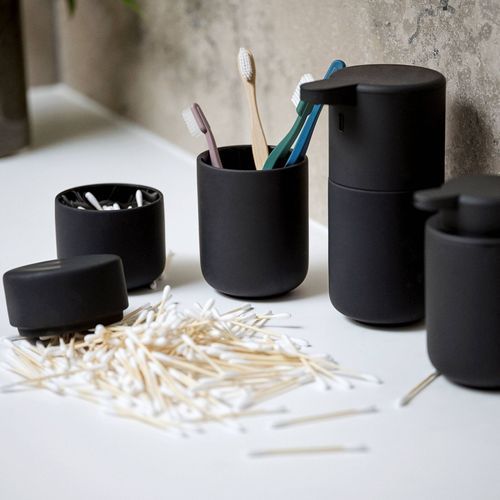 Zone Ume Jar w. Lid