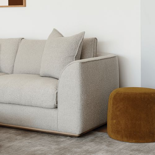 Johanna | Ottomans