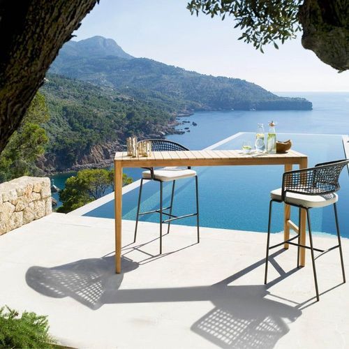Contour | Bar Chair