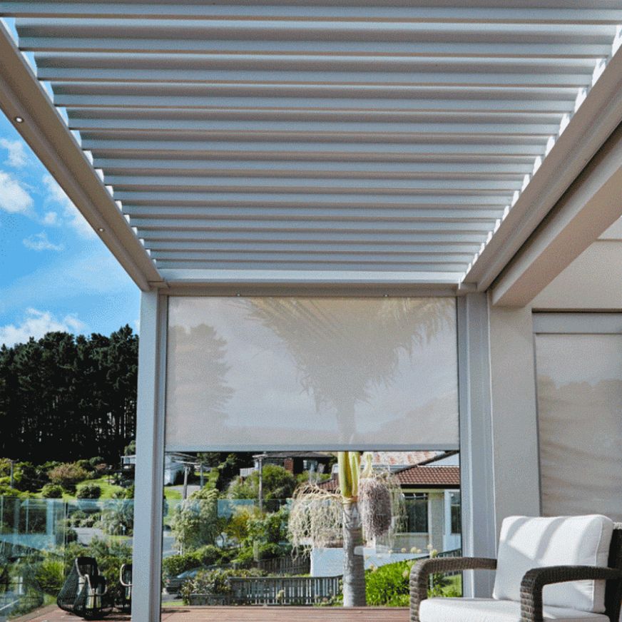 Drop Down Outdoor Screens