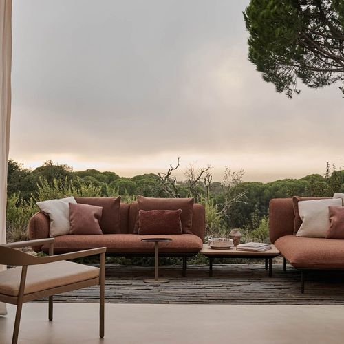 Illum Lounge Chair