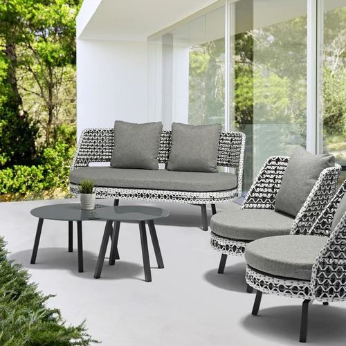 Tiki Swivelling Synthetic Wicker Lounge - Outdoor Chair