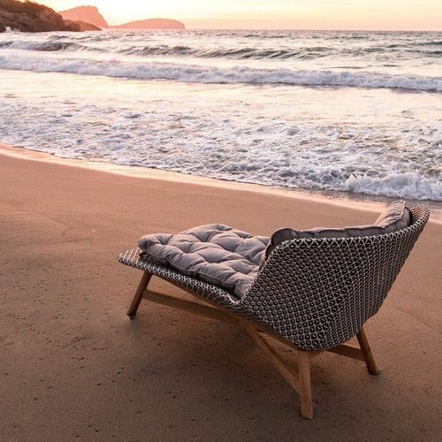 MBRACE | Daybed