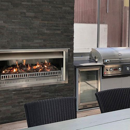 Aura Flued Outdoor Fireplace | 1200mm