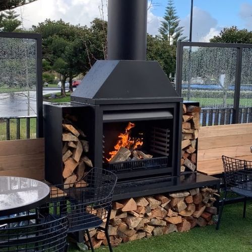 Warmington Nouveau Pizzeria Outdoor Fireplace