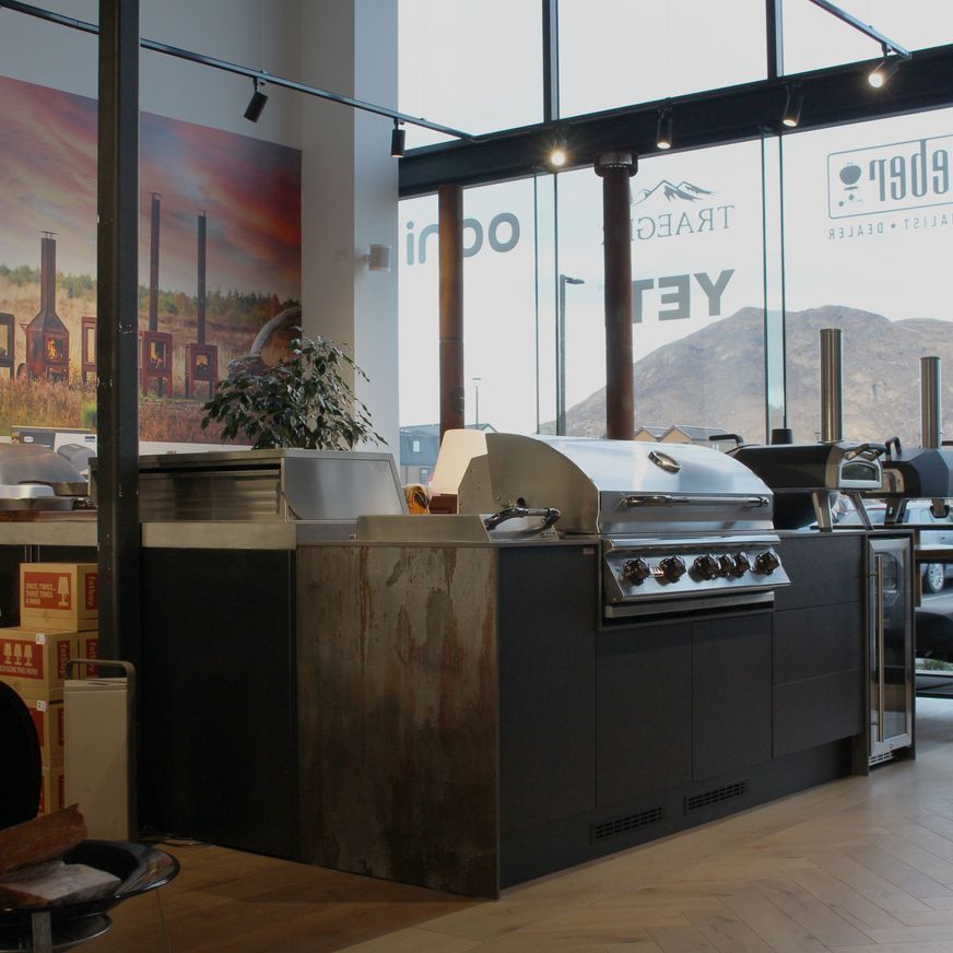 Trilium Outdoor Kitchen | Freeform Alfresco