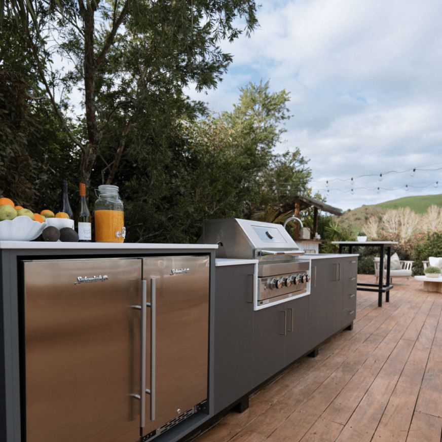 Custom Outdoor Kitchens