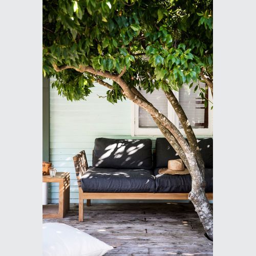 Hutt Outdoor 2.5 Seater Sofa