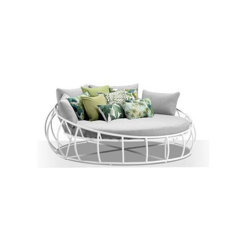 Purist Round Daybed