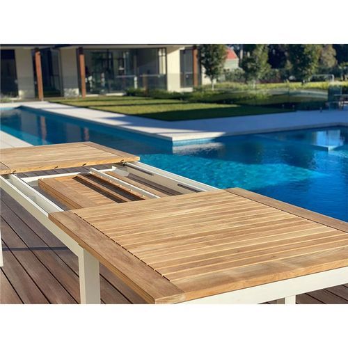 Barcelona Outdoor Extension Table