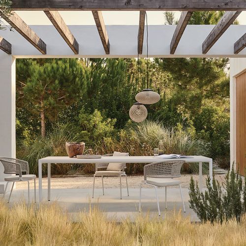 Illum | Tables