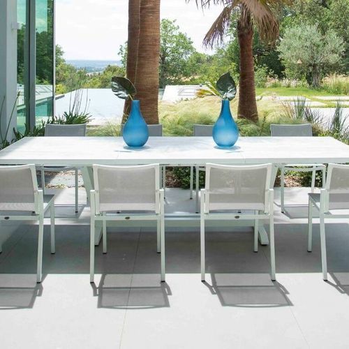 AMAKA Outdoor Aluminium & HPL Top Extending Dining Table