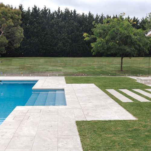 Premium Classic Travertine Coping