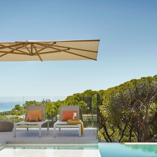 Lux 401 Outdoor Umbrella