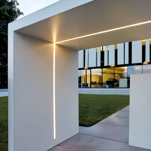 Continuous Rod Minimal Linear Light