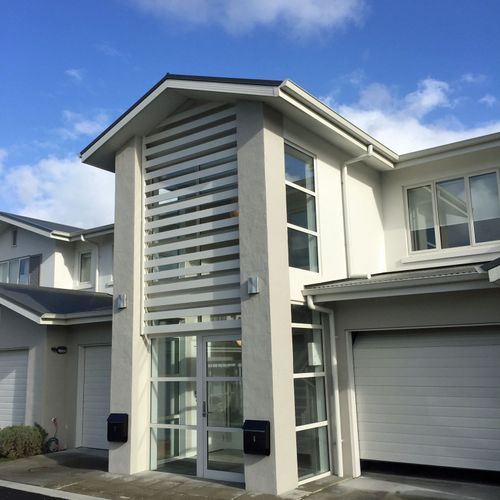 Louvrelite® Gable Sun Shade