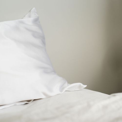 100% Pure Silk Pillowcase - Clean White