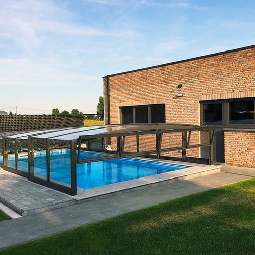 Viva Pool Enclosure