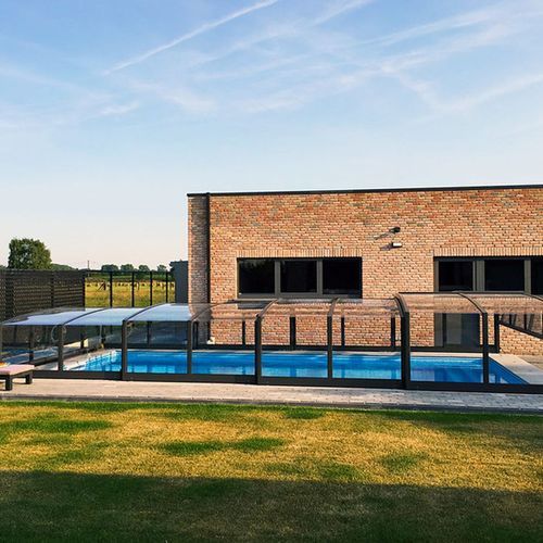Viva Pool Enclosure