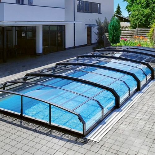 Oceanic Low Pool Enclosure