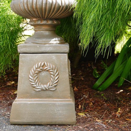 Laurel Medallion Urn & Plinth