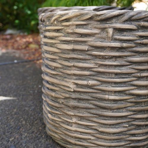 Heritage Weave Pot