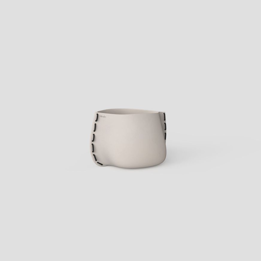 Stitch 25 Concrete Plant Pot