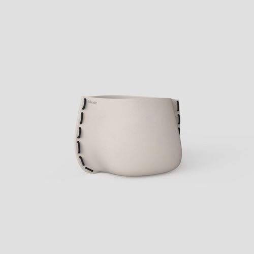 Stitch 75 Concrete Plant Pot