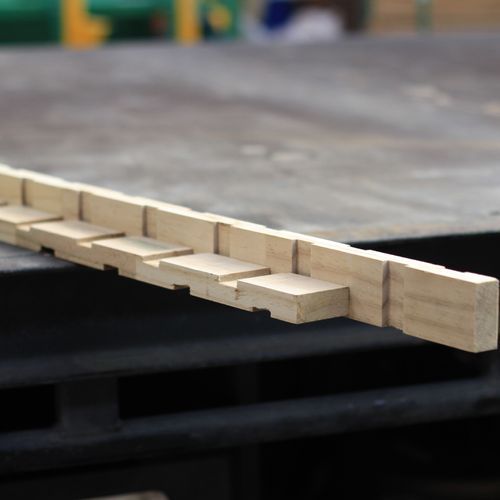 EB1 MP Castellated Timber Cavity Batten