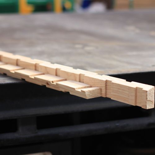 EB2 Castellated Timber Cavity Batten
