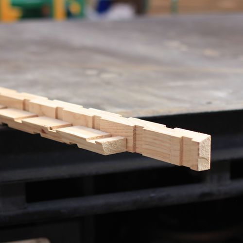 EB2 Castellated Timber Cavity Batten