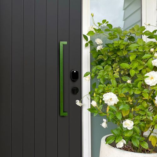 Lockwood Pull Handles