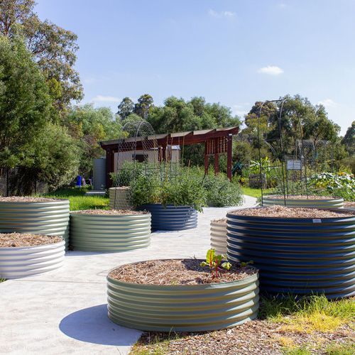 Round Garden Bed