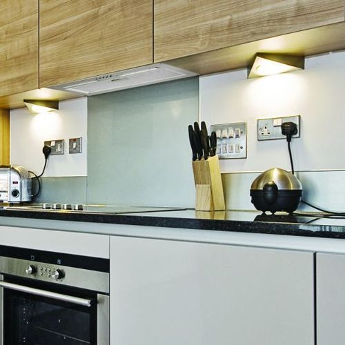 On - Board Motors Rangehood NAUM-6