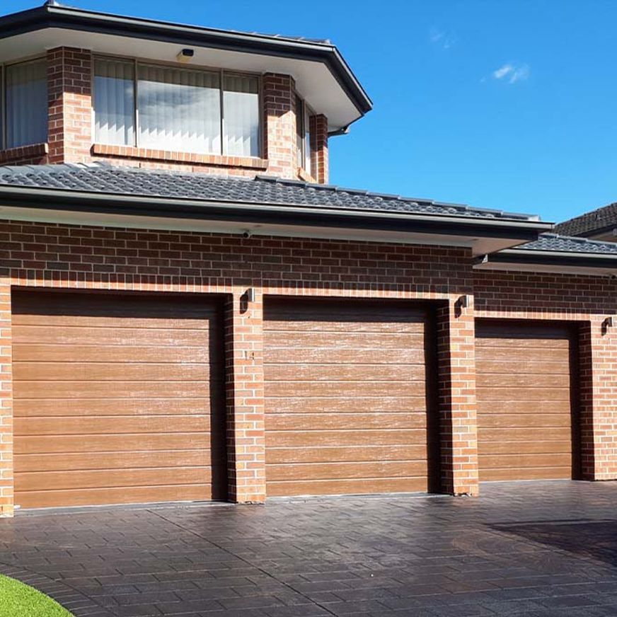 Colorbond® Garage Doors | Timber Look