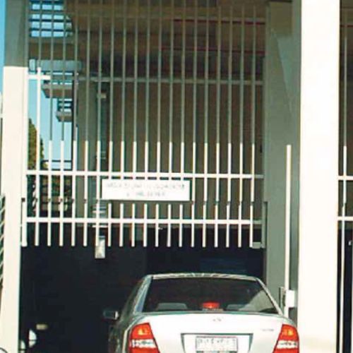 SC5000 Vertical Lift Counterweight Balanced Door | Counterweight Doors