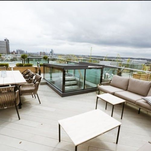 Urbane Free Standing Skybox Rooflight