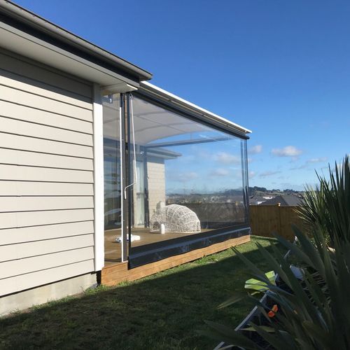 Outdoor  Pergo Trak Blinds