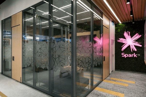 Acoustic Glass Operable Wall - GlassSeal 400