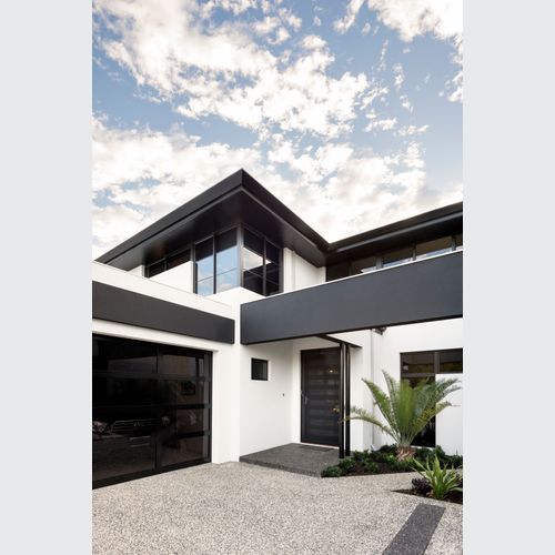 Panoramic Sectional Door