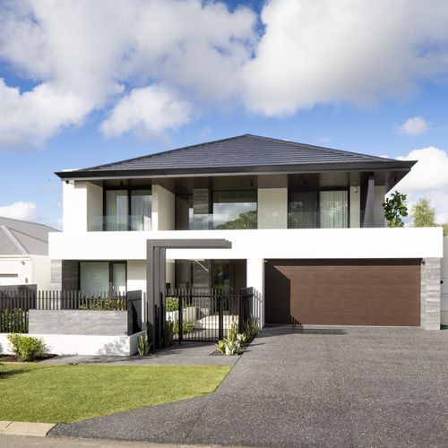 UniCote® LUX Garage Door