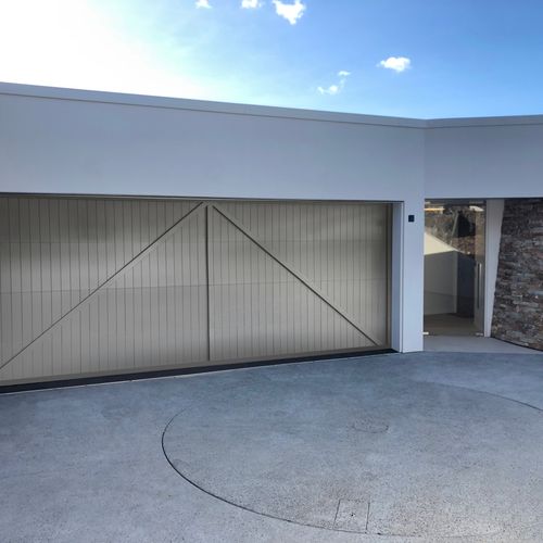 Barn Style Aluminium Garage Door