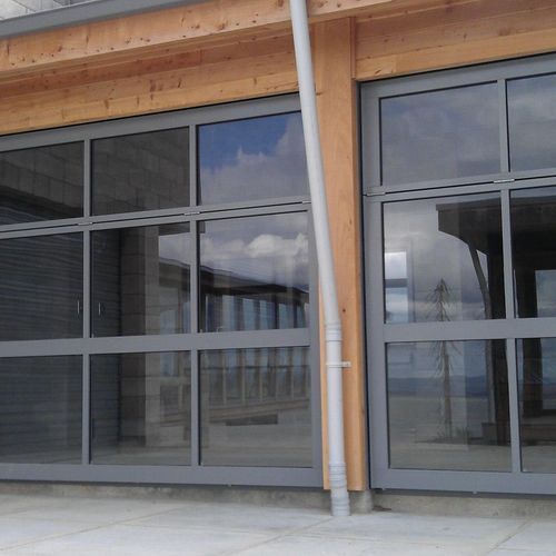 Offset Bi-folding Overhead Door