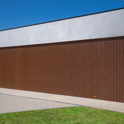 Tower Batten Series – Flush Mount Sectional Door