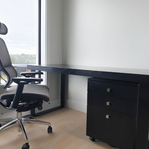 Ebony Executive Collection